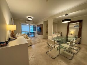 Apartamento com 3 dormitórios à venda, 118 m² por R$ 3.500.000,00 - Riviera Módulo 2 - Bertioga/SP