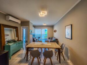 Apartamento com 3 dormitórios à venda, 98 m² por R$ 2.600.000,00 - Riviera Módulo 8 - Bertioga/SP