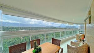 Apartamento com 3 dormitórios à venda, 121 m² por R$ 3.300.000,00 - Riviera Módulo 8 - Bertioga/SP