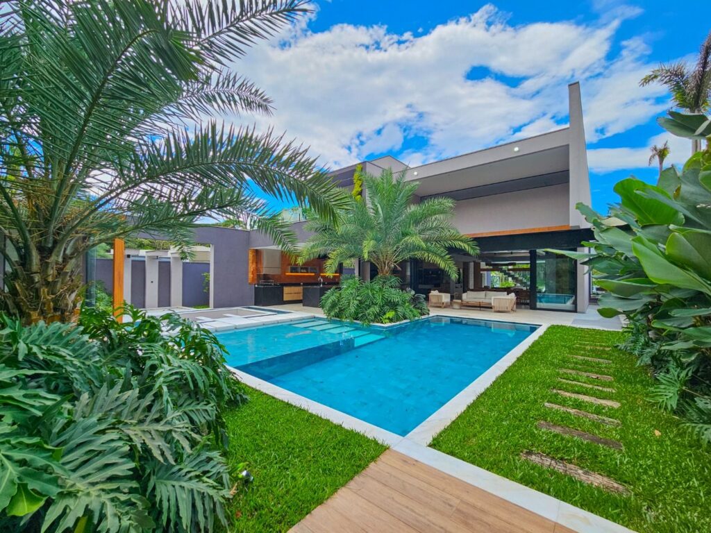 Casa com 5 dormitórios à venda, 474 m² por R$ 12.990.000,00 – Riviera Módulo 16 – Bertioga/SP