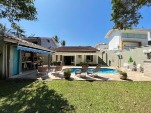 Casa com 4 dormitórios à venda, 295 m² por R$ 3.500.000,00 - Riviera Módulo 28 - Bertioga/SP