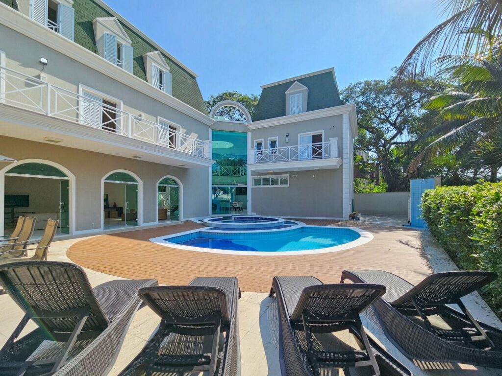 Casa com 5 dormitórios à venda, 569 m² por R$ 8.000.000,00 – Riviera Módulo 21 – Bertioga/SP