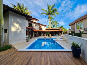 Casa com 6 dormitórios à venda, 350 m² por R$ 6.100.000,00 - Riviera Módulo 21 - Bertioga/SP