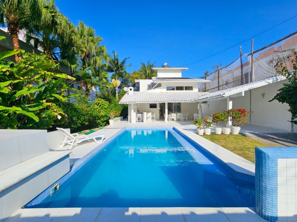 Casa com 4 dormitórios à venda, 180 m² por R$ 3.400.000,00 – Riviera Módulo 20 – Bertioga/SP