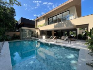 Casa com 5 dormitórios à venda, 410 m² por R$ 8.900.000,00 - Riviera Módulo 16 - Bertioga/SP