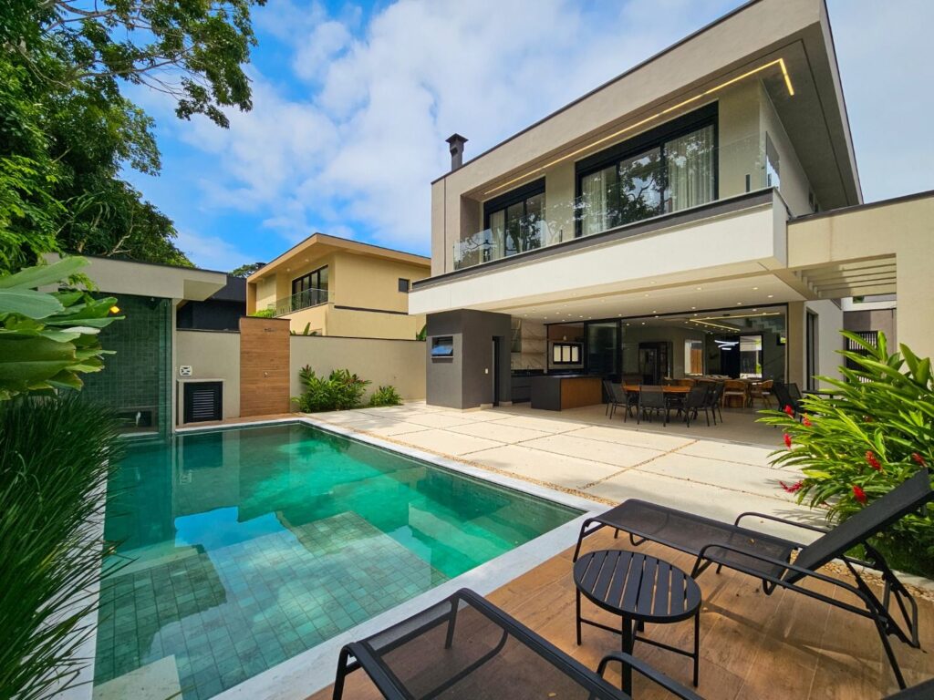 Casa com 5 dormitórios à venda, 331 m² por R$ 8.000.000,00 – Riviera Módulo 16 – Bertioga/SP