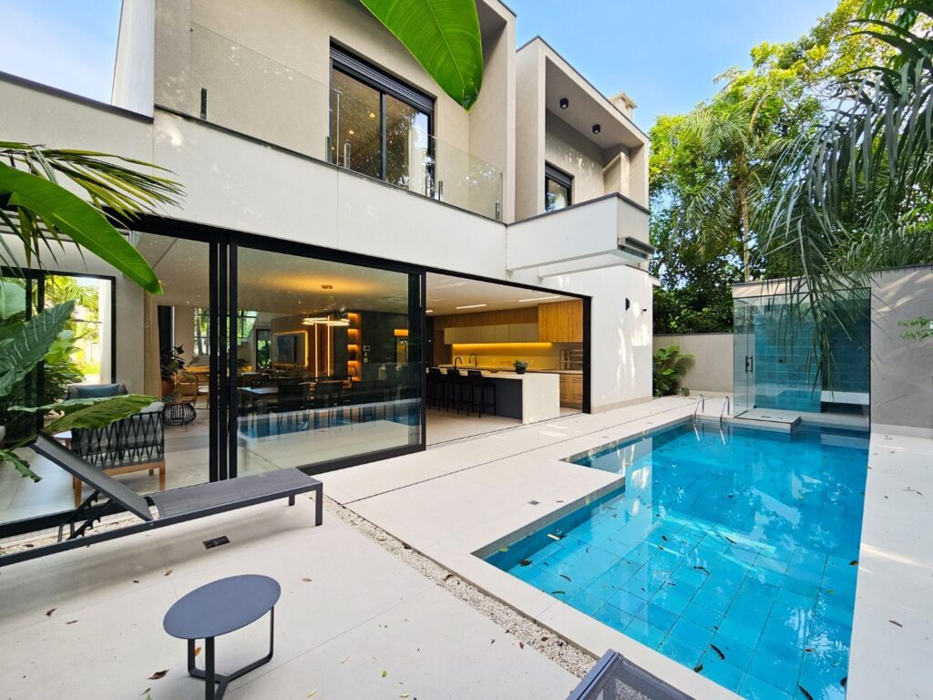 Casa com 5 dormitórios à venda, 469 m² por R$ 9.500.000,00 – Riviera Módulo 24 – Bertioga/SP