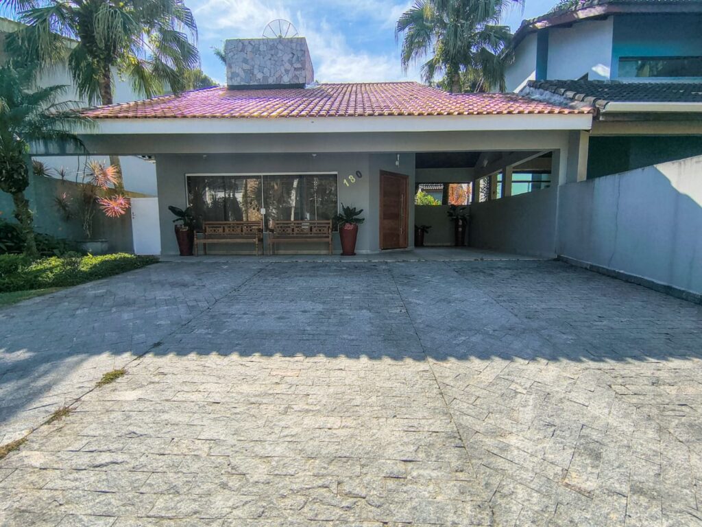 Casa com 5 dormitórios à venda, 227 m² por R$ 3.300.000,00 – Riviera – Módulo 28 – Bertioga/SP
