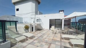 Cobertura com 3 dormitórios à venda, 252 m² por R$ 4.800.000,00 - Riviera Módulo 6 - Bertioga/SP