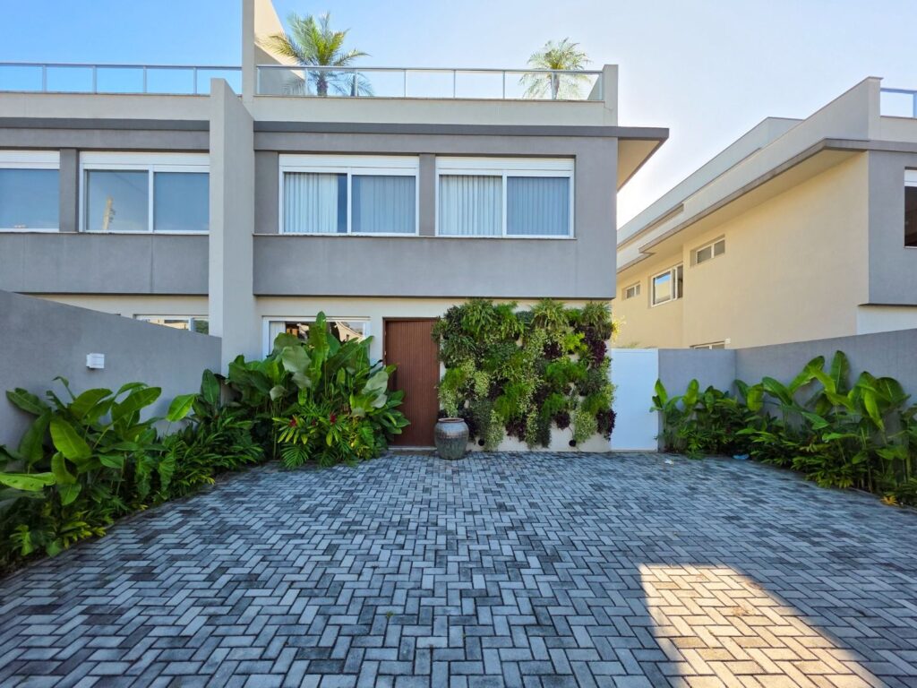 Village com 5 dormitórios à venda, 310 m² por R$ 6.500.000,00 – Riviera Módulo 17 – Bertioga/SP