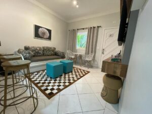 Village com 1 dormitório à venda, 55 m² por R$ 990.000,00 - Riviera Módulo 30 - Bertioga/SP