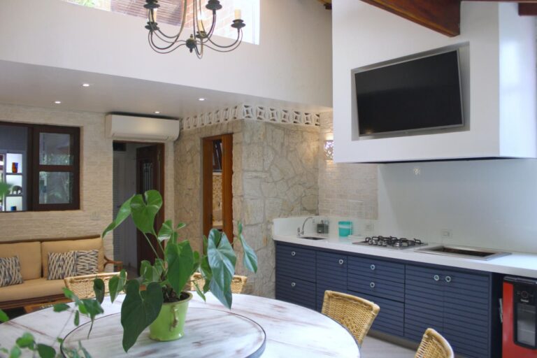 Village com 3 dormitórios à venda, 143 m² por R$ 2.250.000,00 – Riviera Módulo 21 – Bertioga/SP
